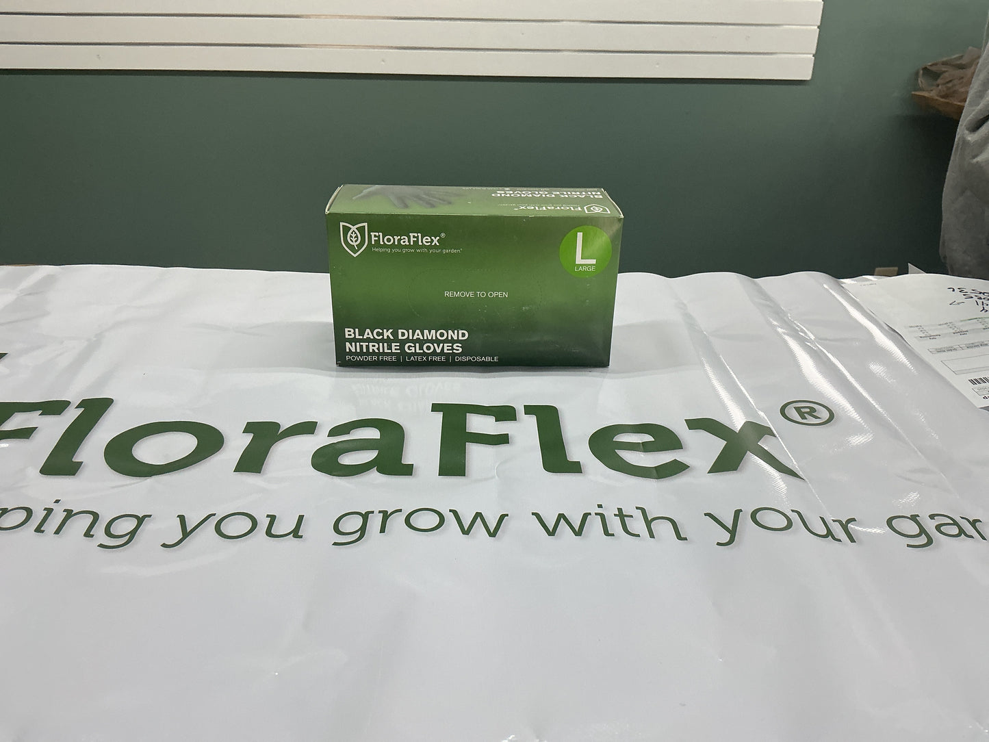 Black Diamond Nitrile Gloves FloraFlex Large